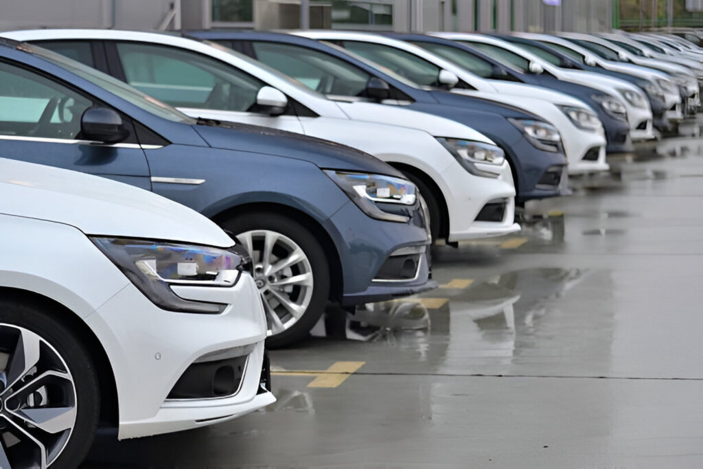 Top Noida to Rishikesh Taxi Service